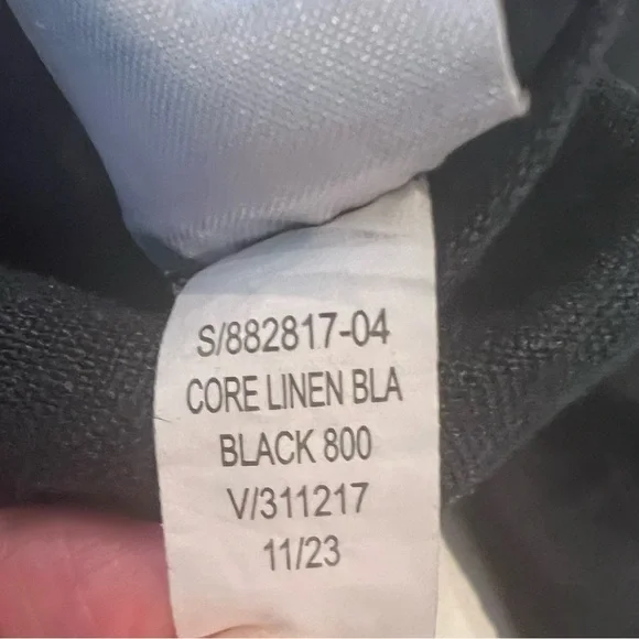 Banana Republic Linen Classic Blazer with Rolled Sleeve Detail Sz 4P - Picture 5 of 13